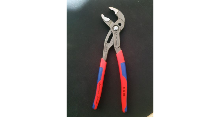 KNIPEX Cobra® 鶴咀鉗